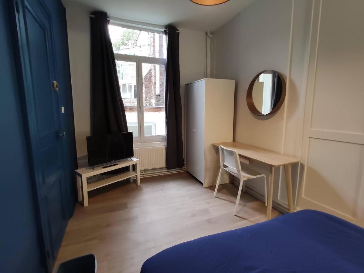 Residence Place Verte - Situe Au Pied Du Musee De Valenciennes Ngoại thất bức ảnh